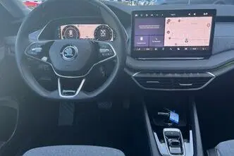 Škoda Octavia, 1.5, 110 kW, гибрид, автомат, передний привод