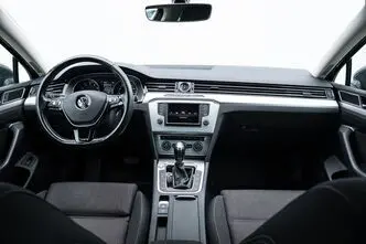 Volkswagen Passat, 1.4, 110 kW, bensiin, automaat