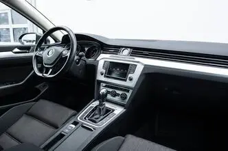 Volkswagen Passat, 1.4, 110 kW, bensiin, automaat