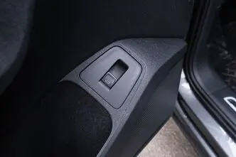 Volkswagen Tiguan, 2.0, 110 kW, дизель, автомат, передний привод