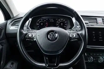 Volkswagen Tiguan, 2.0, 110 kW, дизель, автомат, передний привод