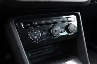 Volkswagen Tiguan, 2.0, 110 kW, дизель, автомат, передний привод