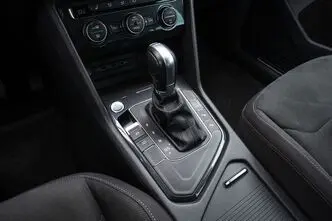 Volkswagen Tiguan, 2.0, 110 kW, дизель, автомат, передний привод