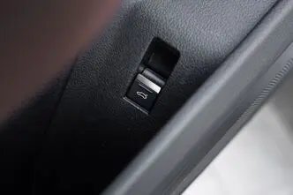 Audi e-tron, 300 kW, electric, automatic, four-wheel drive