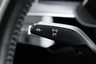 Audi e-tron, 300 kW, electric, automatic, four-wheel drive