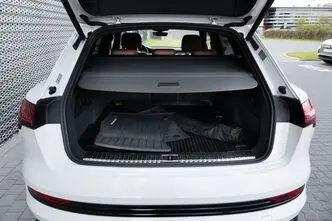 Audi e-tron, 300 kW, electric, automatic, four-wheel drive