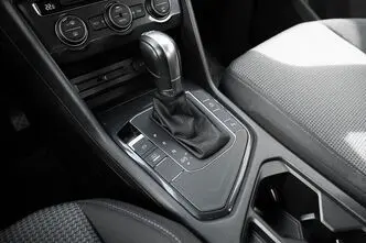 Volkswagen Tiguan, 2.0, 110 kW, дизель, автомат