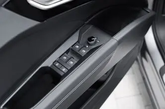 Audi Q4 e-tron, 150 kW, elekter, automaat, tagavedu