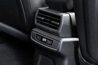 Audi Q4 e-tron, 150 kW, elekter, automaat, tagavedu