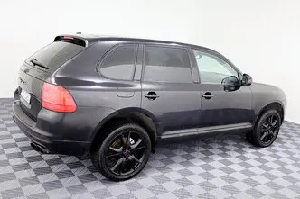 Porsche Cayenne, 4.5, 339 kW, petrol, automatic, four-wheel drive