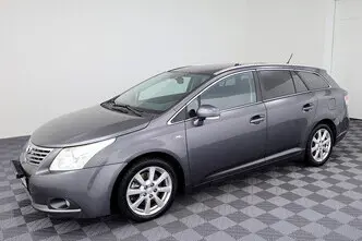Toyota Avensis, 2.2, 149 kW, diesel, automatic, front-wheel drive