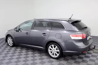Toyota Avensis, 2.2, 149 kW, diesel, automatic, front-wheel drive