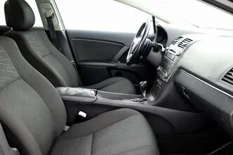 Toyota Avensis, 2.2, 149 kW, diesel, automatic, front-wheel drive