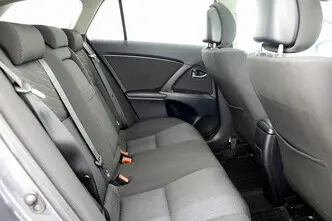 Toyota Avensis, 2.2, 149 kW, diesel, automatic, front-wheel drive
