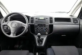 Toyota Corolla Verso, 1.6, 110 kW, petrol, manual, front-wheel drive