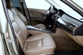 BMW 520, 2.2, 125 kW, petrol, automatic, rear-wheel drive