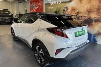 Toyota C-HR, 1.8, 72 kW, гибрид, автомат, передний привод