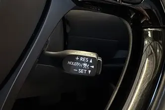 Toyota C-HR, 1.8, 72 kW, гибрид, автомат, передний привод