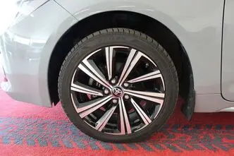Toyota Corolla, 1.8, 72 kW, hübriid, automaat, esivedu