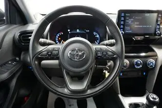 Toyota Yaris Cross, 1.5, 92 kW, bensiin, manuaal, esivedu