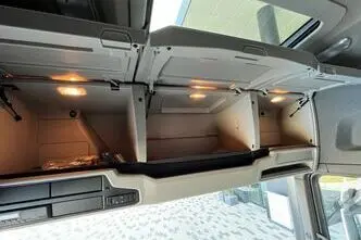 Scania, 12.7, 397 kW, дизель, автомат, задний привод
