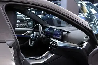BMW i4, 125 kW, elekter, automaat, nelikvedu
