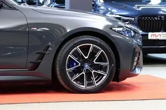 BMW i4, 125 kW, elekter, automaat, nelikvedu