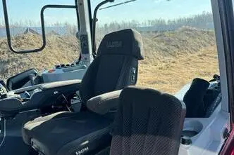 Valtra T255V, 185 kW