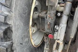 Valtra T163