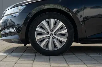 Škoda Superb, 2.0, 110 kW, дизель, автомат, передний привод
