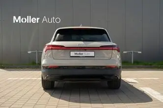 Audi e-tron, 300 kW, electric, automatic, four-wheel drive