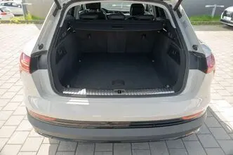 Audi e-tron, 300 kW, electric, automatic, four-wheel drive