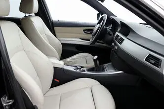 BMW 330, 3.0, 180 kW, diisel, manuaal, tagavedu