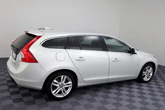 Volvo V60, 2.0, 120 kW, diisel, automaat, esivedu