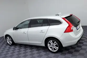 Volvo V60, 2.0, 120 kW, diisel, automaat, esivedu