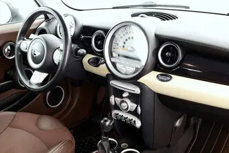 MINI Clubman, 1.6, 119 kW, bensiin, automaat, esivedu