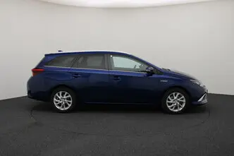 Toyota Auris, 1.8, 73 kW, hübriid, automaat, esivedu