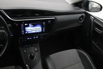 Toyota Auris, 1.8, 73 kW, hübriid, automaat, esivedu