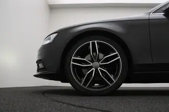 Audi A4, 1.8, 125 kW, bensiin, automaat, esivedu
