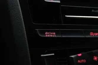 Audi A4, 1.8, 125 kW, bensiin, automaat, esivedu