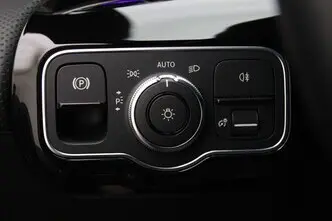 Mercedes-Benz CLA 200, 2.0, 110 kW, diisel, automaat, esivedu