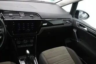 Volkswagen Touran, 1.6, 85 kW, diisel, automaat, esivedu