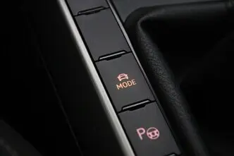 Volkswagen Polo, 1.0, 70 kW, bensiin, manuaal, esivedu