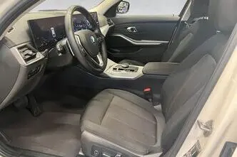 BMW 320, 150 kW, petrol, automatic, four-wheel drive