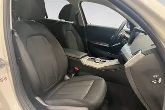 BMW 320, 150 kW, petrol, automatic, four-wheel drive