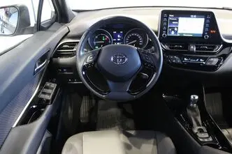Toyota C-HR, 1.8, 72 kW, hübriid, automaat, esivedu