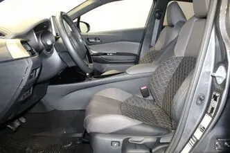 Toyota C-HR, 1.8, 72 kW, hübriid, automaat, esivedu