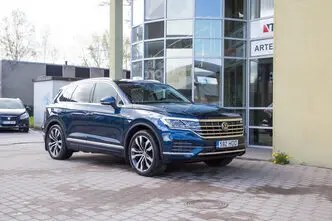 Volkswagen Touareg, 3.0, 170 kW, дизель, автомат, полный привод