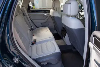 Volkswagen Touareg, 3.0, 170 kW, дизель, автомат, полный привод