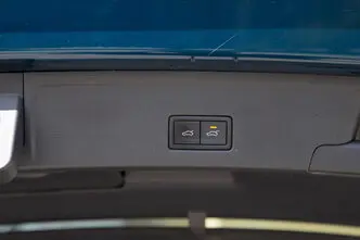 Volkswagen Touareg, 3.0, 170 kW, дизель, автомат, полный привод